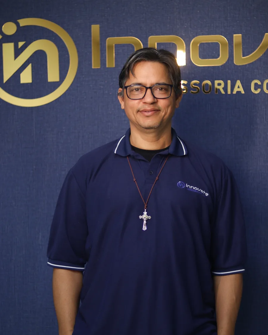 Profissional da equipe contábil da Innovate em Goiânia